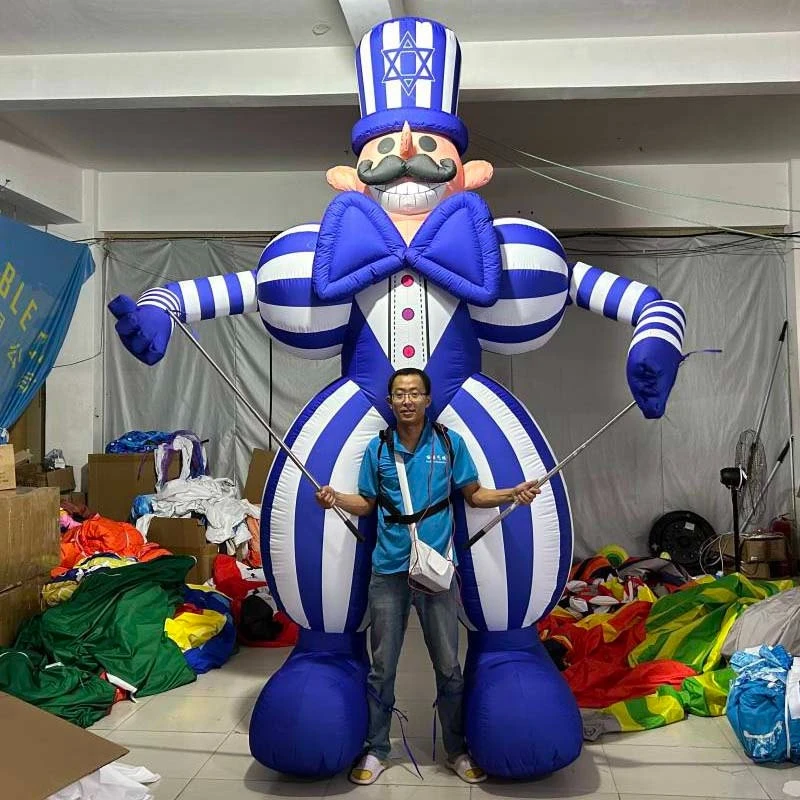Inflatable Clown Man Carrying Parade Puppet3 Inflatable Clown Man Carrying Parade Puppet3